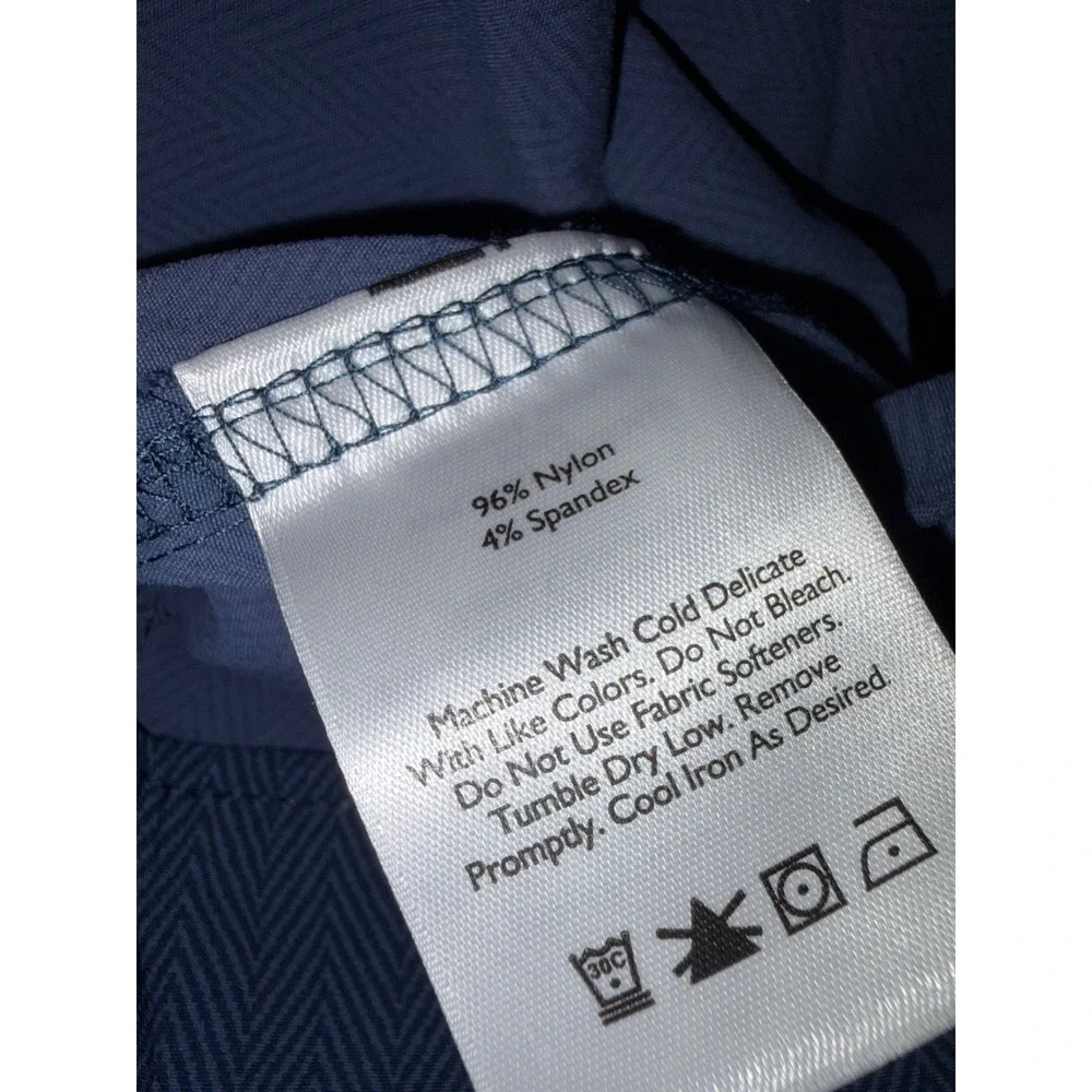 Eddie Bauer Travex Mens 36 Blue Herringbone Performance Shorts Stretch T49-47